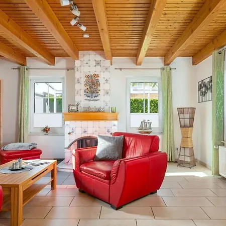 With 2 Bedrooms *