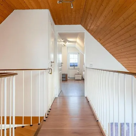 With 2 Bedrooms شقة غريتسيل